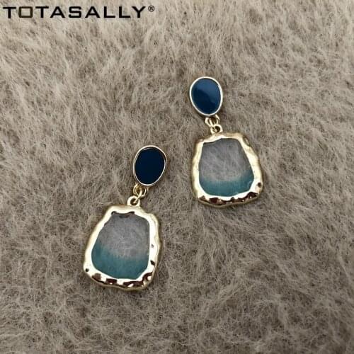 TOTASALLY Hot Womens Anti-allergy Earrings Trendy Gradient Blue Resin stud Earrings Accessories Jewelry Gifts Dropship