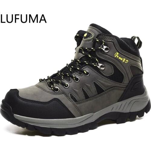 Men Boots Anti-Skidding Leather Shoes Men Popular Comfy Spring Autumn Men Shoes Short Plush Snow Boots Durable Outsole Zapatos