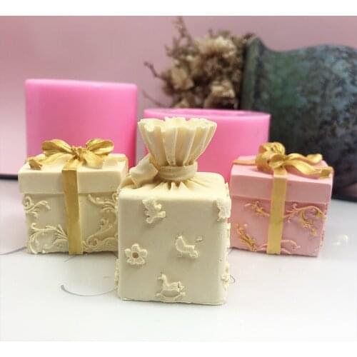 Christmas Candy Gift Box Chocolate Mold Mousse Ice Cream Happy Birthday Cake Decorations and Ornaments Aromatherapy Candle Mold