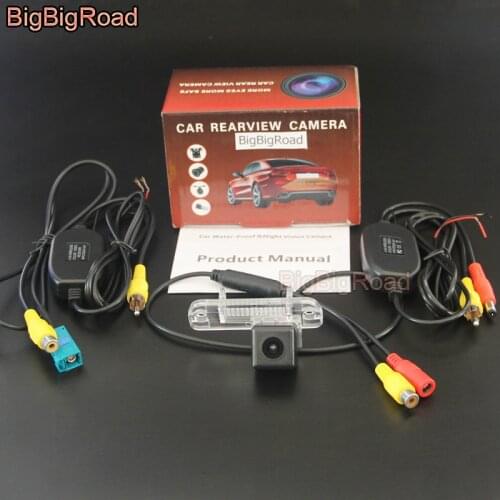 BigBigRoad For Mercedes Benz M Class W164 ML450 ML350 ML300 ML250 RCA Interface For Original Screen Compatible backup Camera