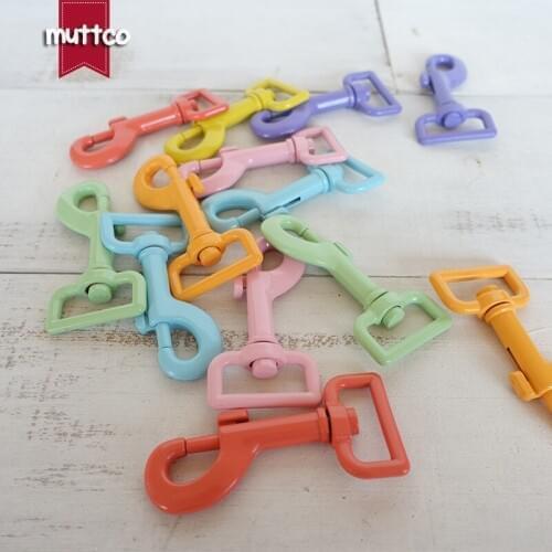 100pcs/lot Metal Colourful dog Clasp Kirsite hook buckle hardware for 25mm webbing DIY Dog Leash parts top quality 7 colours