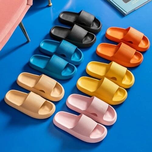 2021 New Women Platform Anti-slip Summer Slippers Thick Soft Slides Causal Damping Flip Flops Couple Shower Bathroom Shoes