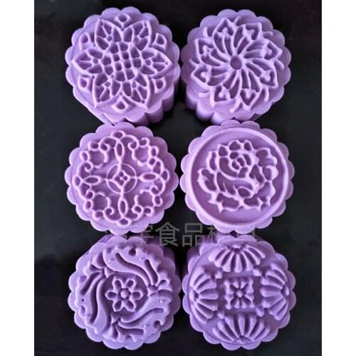 The New Kitchen Baking Abrasive 60g Flowers and Plants Pattern Hand-pressed Moon Cake Mold Six-piece Set