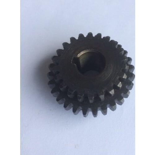 1 PC New Vertical Milling Machine Milling Head Accessories Machine Head Accessories B28 Output Shaft Two-Stage Gear Three Teeth