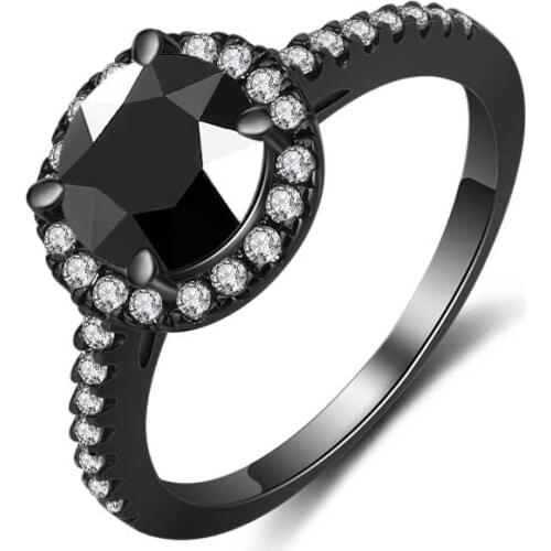 Hainon Fashion Cubic Zirconia Rings for Women Black Crystal Ring with White Stones Womens Engagement Jewelry Girl Gifts
