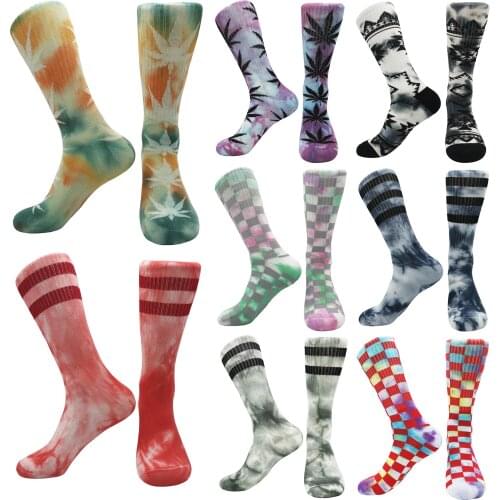 2021 new cotton mens socks creative tie-dye fun party street stockings personality style student socks