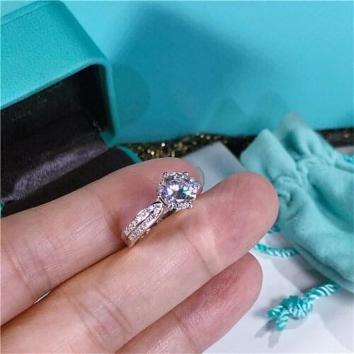 925 Silver 6.5mm D Color Round Moissanite Ring Brilliant Cut 1 Carat Geometric Moissanite Stone Ring for Women Luxury Jewelry