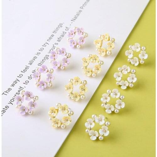 4pcs Japanese style Showa Shell Flower Pearl Earrings Hollow Garland sweet Statement stud Earring Girl DIY accessories matterial