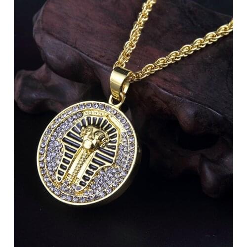 Trendy Round Pendant Statement Egyptian Pharaoh Pattern Necklaces Women Men Punk Gold Long Chain Necklace Hip Hop Jewelry