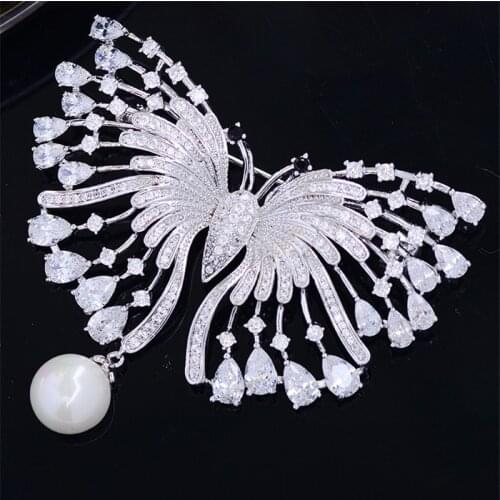 Fashion Insect Butterfly Brooches Pin for Women Luxury Zircon Crystal Pearl Scarf Brooch Pin Corsage Badge Jewelry Accessories