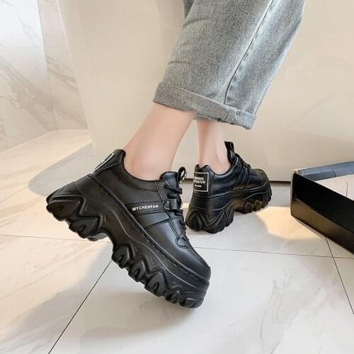 Winter New Women Chunky Sneakers Dad Shoes Korean Fashion Female Black White Platform Thick Sole Running Casual Shoes 7cm