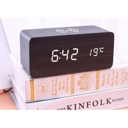 Multifunctional Alarm Clock Wireless Charger Thermometer Smart Home Wood Alarm Clock Charge Apple/huawei/xiaomi Smartphones