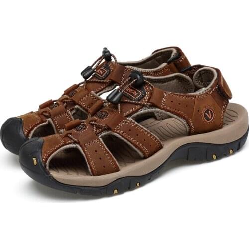 Men Beach Sandals Summer Cushion Closed Toe Designer Shoes Leisure Hard-Wearing Light Weight Non-Slip Shoes 2021 New Brand 38-46