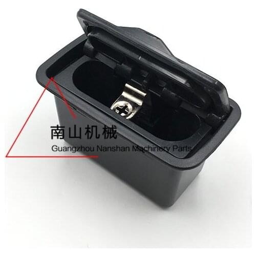Free shipping for Sumitomo SH120 200 210 250 300 330 350-3/5/A3/A5 Ashtray Ashtray Digger