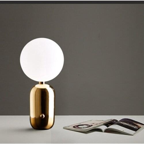 Post modern simple glass ball table lamp American light luxury living room bedroom study Nordic net red ins bedside lamp