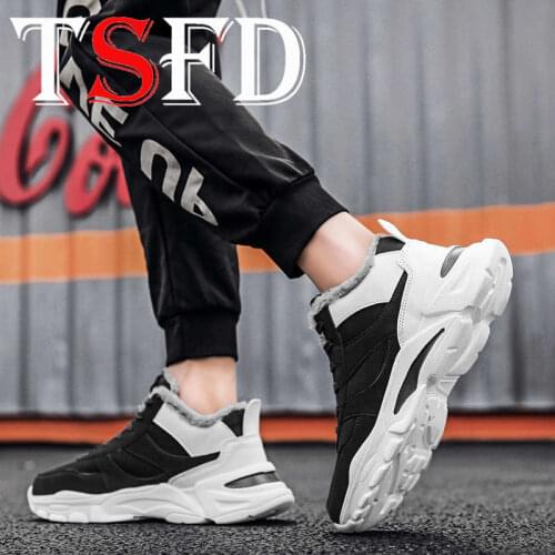 Plus Size Designer Running Shoes for Men Soft Plush Sport Shoes for Man High Top Winter Sneakers Warmest Mens Sports Shoe Y3