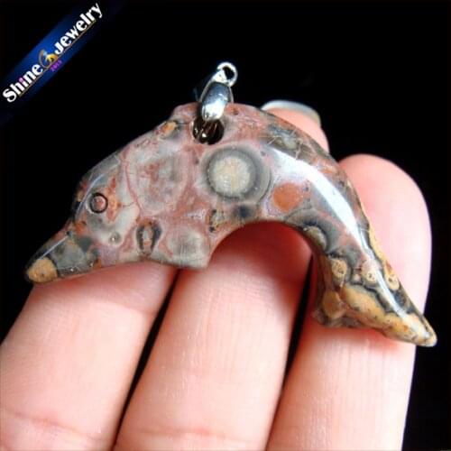 Natural Stone Leopard Fur Stone Carving Dolphin Amulet Pendant Free Necklace Fish Fashion Animal Blessing Lucky Jewelry IS193