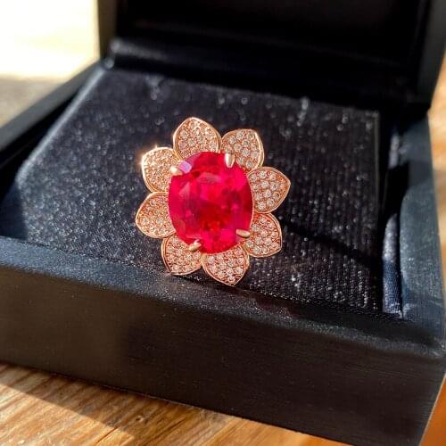 QTT New Trendy Crystal Design Hot Sale Rings For Women AAA Red Flower Zircon Cubic Rings Female Wedding Rose Gold Jewelry