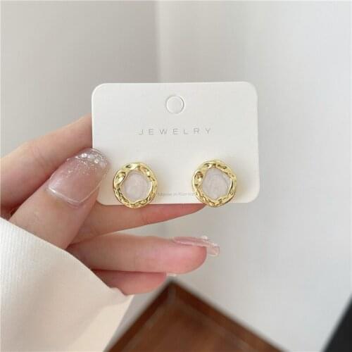 Brief Vintage Gold-color Wire Cuff Earrings French Temperament High Statement Earrings