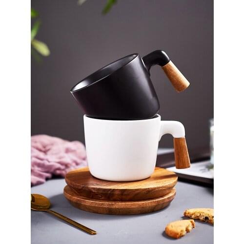 Nordic matte ceramic coffee mugs cup set with wooden handle home anti-scalding afternoon tea cup with wooden saucer 280ml