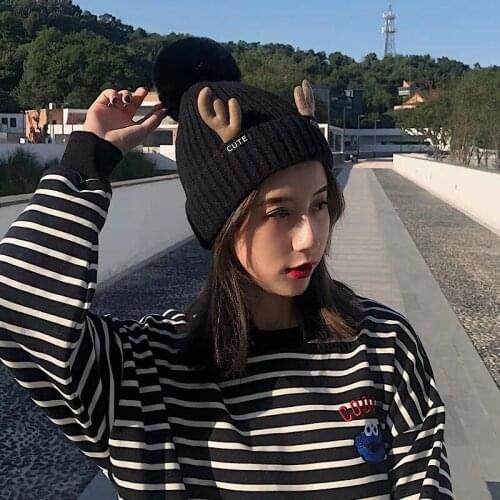Lovely antler woman man winter knit beans men and women alike autumn lazy wool hat girl lovely warm cap couple student cap