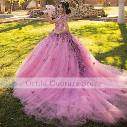 Pink Luxury Quinceanera Dress Ball Gown Scoop Lace Appliques Floor Length Sweet 15 Prom princess Party Gown