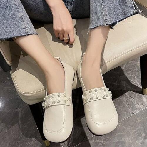 New Fashion Women Cute Mary Jane Shoes Ladies Thick Soled Slip On Square Toe Solid Pearl Moccasins Girls Casual Walking Footwear