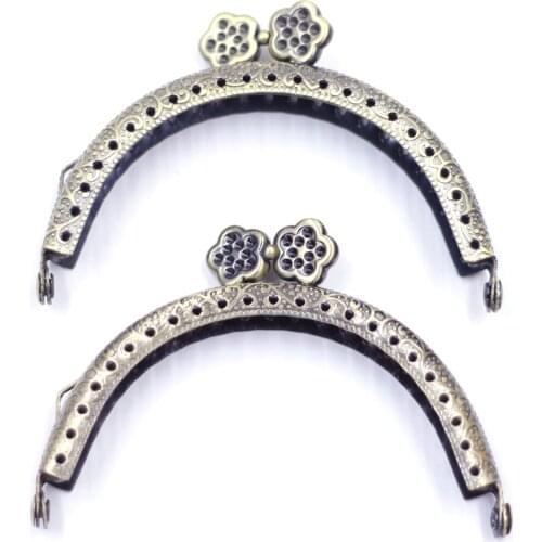 2PCS 8.5cm Retro Bronze Tone Metal Purse Frame Arch Flower Head Kiss Clasp Handbag Buckle Handle Replacement Luggage Hardware