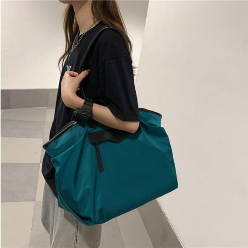 Large Capacity Shoulder Yoga Gym Luggage Bag Men And Women Commuter Nylon Cloth Portable Tote Bag Leisure Travel Bag X409A