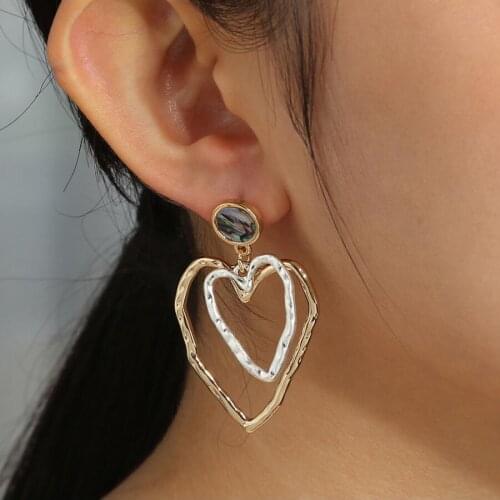 2020 New Arrival Golden Metal Hearts Cutout Colored Abalone Shell Drop Post Drop Earring