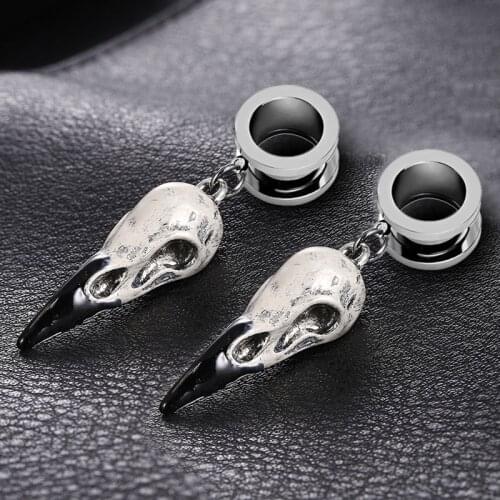 2PCS Ear Piercing Ear Plugs Tunnels Ear Expansions Ear Reamer Body Jewelery Crow Skull Head Earrings Steel Oreja Expansiones