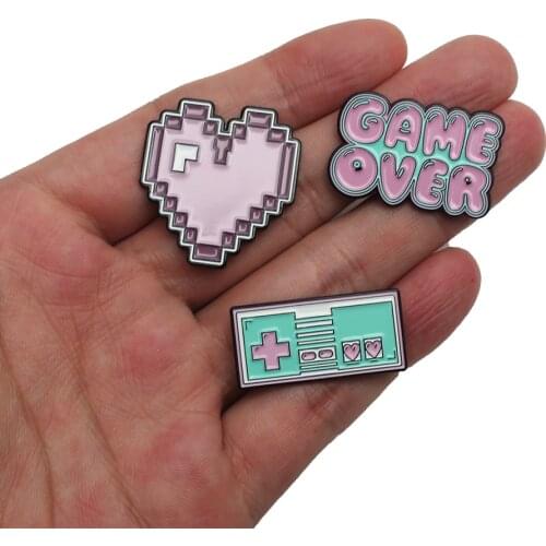 1Pcs Custom Pink Game Alloy shoe charms DIY Heart Game over shoe decoration for croc jibz kids favor kawaii cute X-mas