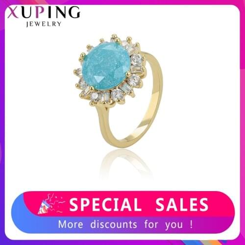 Xuping Jewelry Elegant Flower Style Ice Stone Ring with Light Gold Plated for Mothers Gift 15665