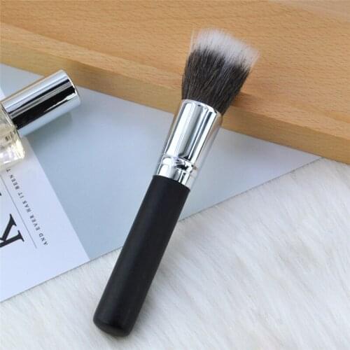 1 pc Sculpting Brush Wood Long Handle Long Fluffy Synthetic Hair Buildable Cheek Makeup Brush High Quality Goat Hair Makeup Tool
