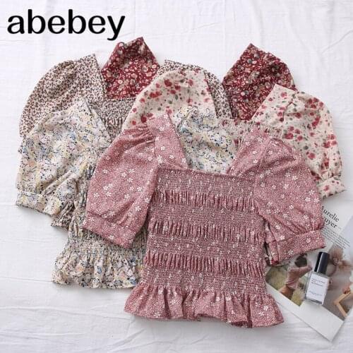 2021 New Spring Summer Fashionable All-match floral Blouse pleated slim fitting Blouse Square Collar Puff sleeve short Top