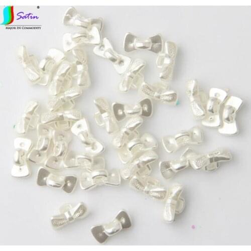 Wholesale White Bow Doll Clothes Pearl Button Shoes Beauty Materials Accessories Wedding Belly Dance Skirt Dress Button A0067F
