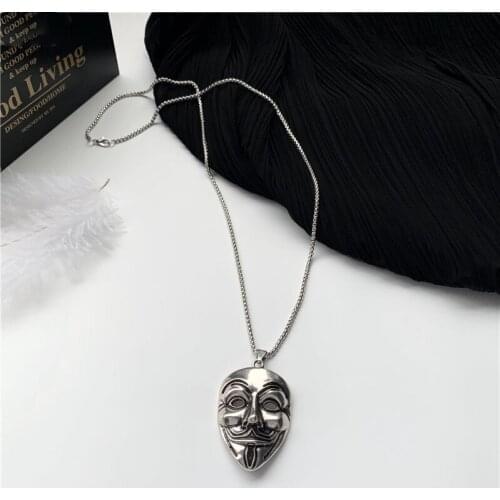 Punk Metal Solid Color Joker Clown Mask Pendent Necklace Halloween Grimace Necklace for Women Men Girls Neck Jewelry Gift Trend