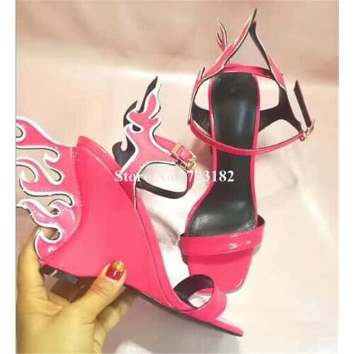 2019 Summer Newest Fashion Open Toe One Strap Flame Wedge Sandals Back Wings Decorated Ankle Strap Buckles Wedges Dress Heels