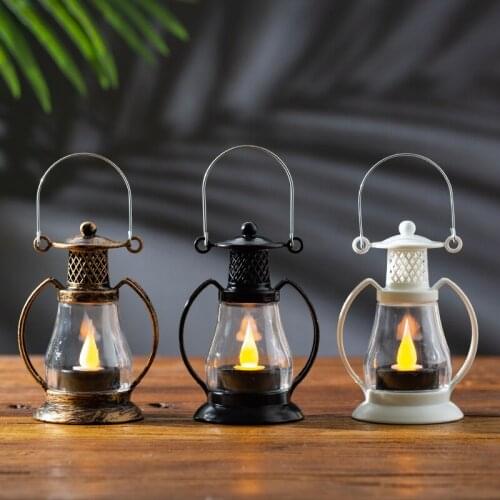 Halloween LED Pony Lantern Halloween Decoration Creative Holiday Desktop Hanging Bar Party Night Light LED Retro Oil Lamp Prop