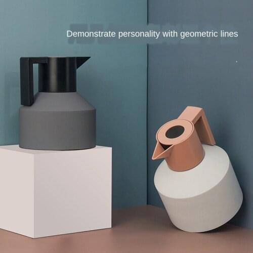 Simple Stainless Steel Double-layer Vacuum Insulation Pot Coffee Carafe For Travel Home Coffee Juice Milk Tea Beverages LA542