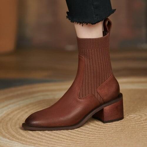 Fashion Women Fall Winter Shoes Ladies Leather Chunky Heels Ankle Boots Pointed Toes Slip On Chelsea Short Boots Black Brown