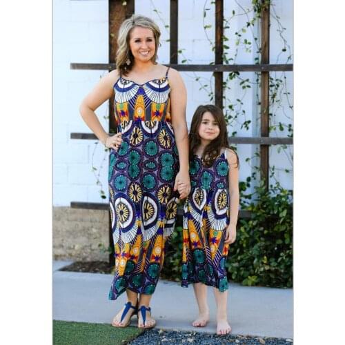 Family Matching Outfits 2019 New Summer Mother and Daughter Dress Sleeveless Strap Boho Floral Dresses Sundress Family Clothes