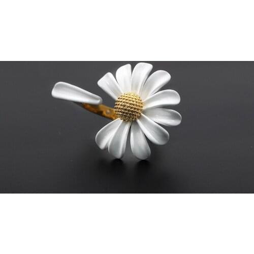Korea New Daisy Small Daisy Flower Open Rings for Women White Paint Wedding Ring Fashion Jewelry Gifts