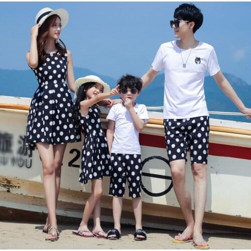 Family matching outfits summer mother daughter dresses bohemian style women girl casual loose ethnic beach father son T-shirt