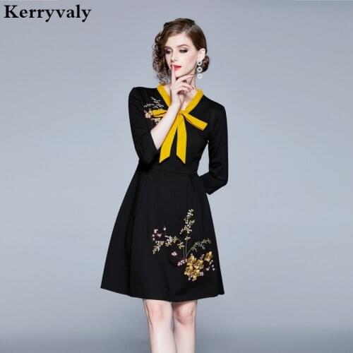 Autumn Bottom Black Embroidery Glitter Dress Robe Femme 2021 Retro Short Mini Party Dress Vestidos De Invierno Lange JurkenK9153