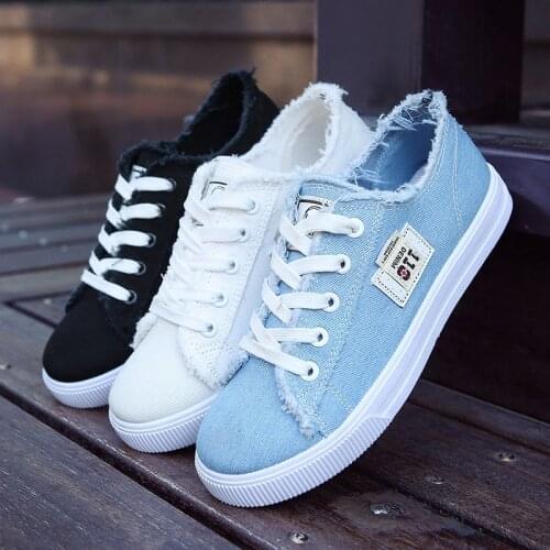 Women canvas shoes female spring hair flat flat with casual denim shoes small white shoes for students