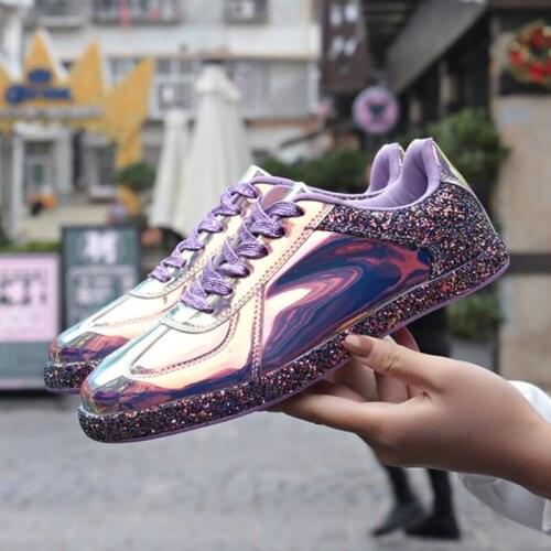 Glitter Skateboard Shoes Summer Autumn Lace-up Flat Sneakers Women 2019 New Colorful Zapatos De Mujer Classics Designer Sapatos