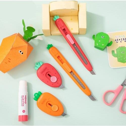 Kawaii Portable Mini Utility Knives Carrot Knife Express Unpacking Envelope Office Paper Cutting Art Knife School Stationery