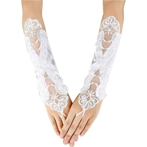 Elegant Short Paragraph Satin Red Black White Lace Glove Beautiful Wedding Accessories with Sequins