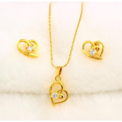 Womens Romantic Heart Jewelry Set with Crystal Charm Earring Necklace Pendant New Arrival